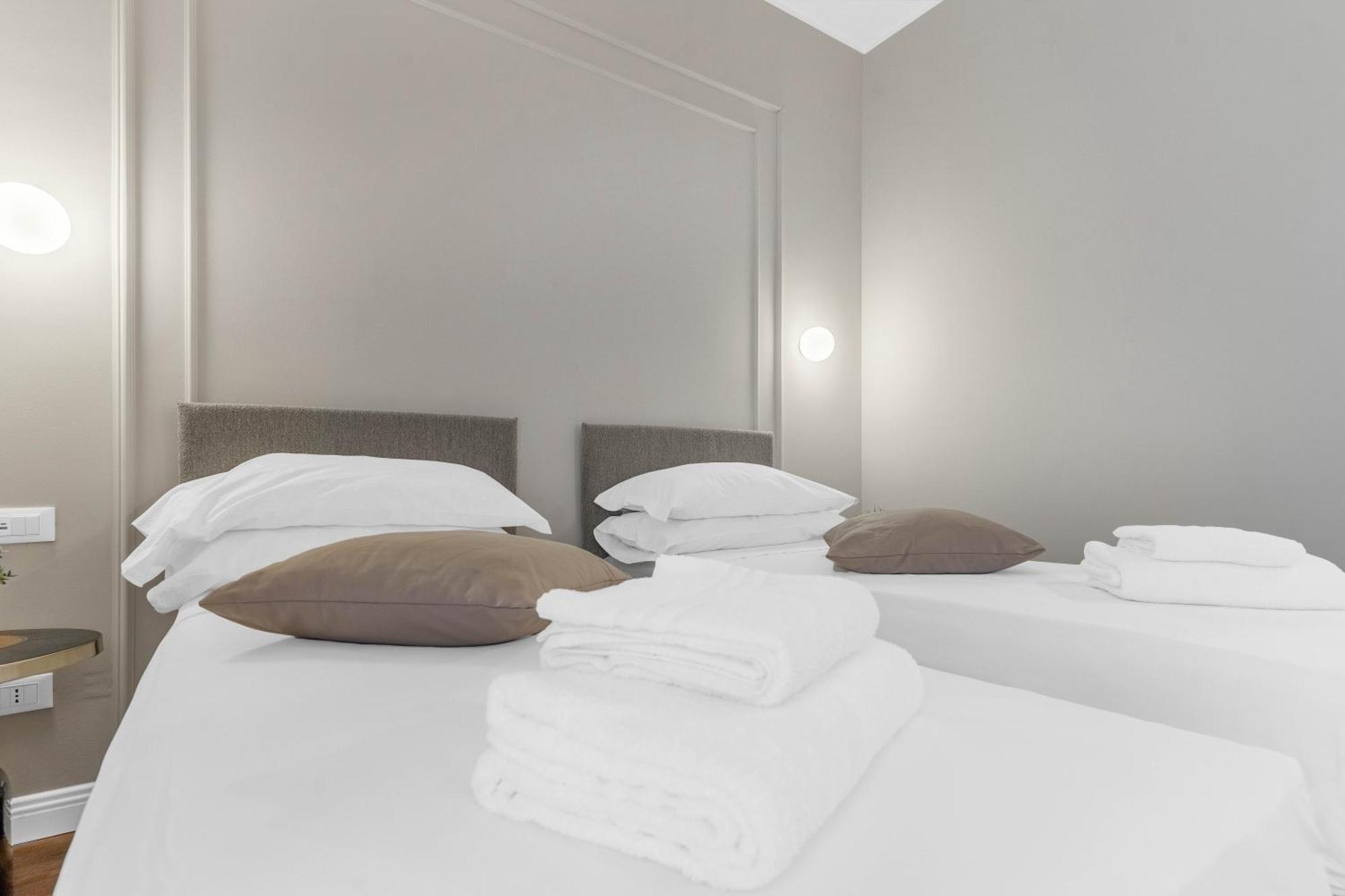 Torriani Suites Foresteria Lombarda Milán Exteriér fotografie