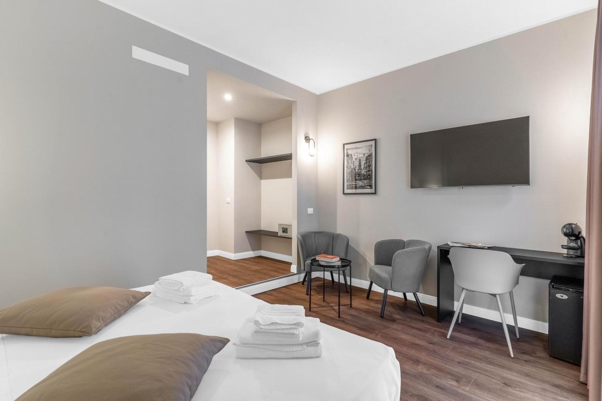 Torriani Suites Foresteria Lombarda Milán Exteriér fotografie