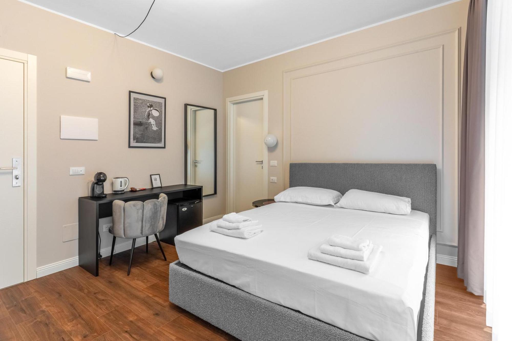 Torriani Suites Foresteria Lombarda Milán Exteriér fotografie